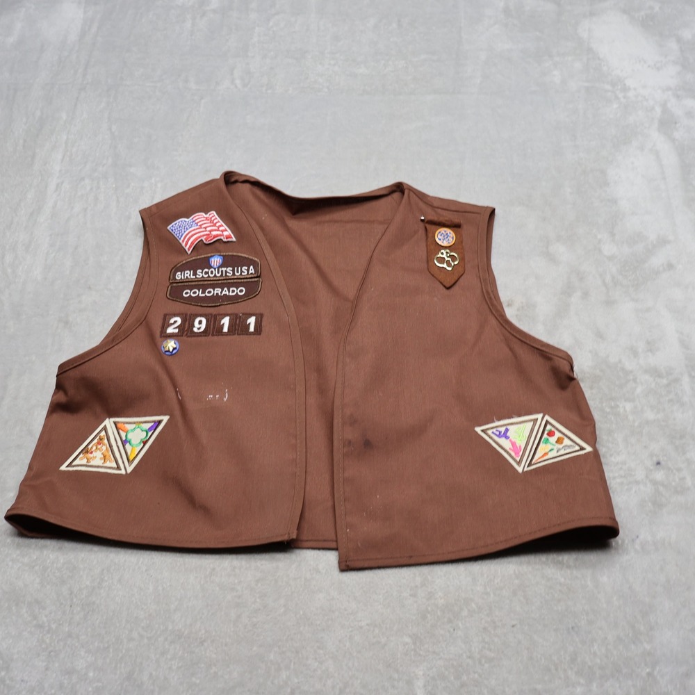 Girl Scouts USA Vest Girls Medium Brown Uniform Patches Colorado Troop VTG